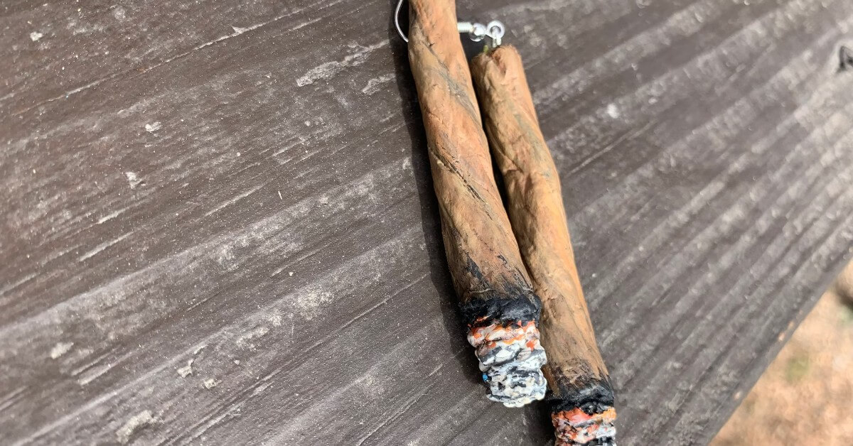 Learn to Roll a Grabba Leaf Joint or Blunt